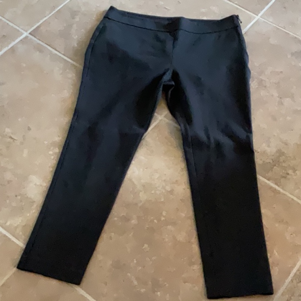 Ann Taylor Black Cropped Dress Pants